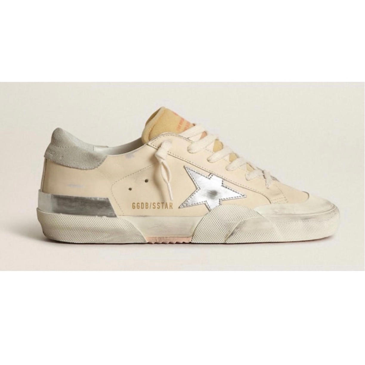 Golden Goose Super Star Sneakers(Please Request Your Size For Purchasing)
